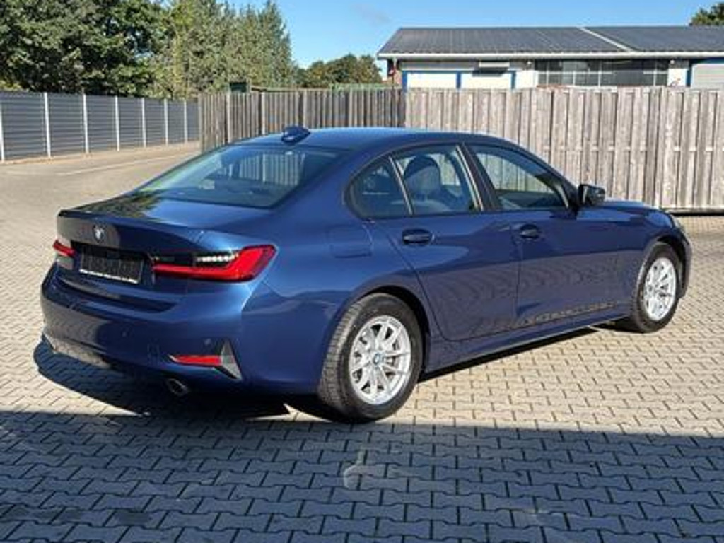 BMW 3 Serie 318 Advantage pakket Sedan 318d