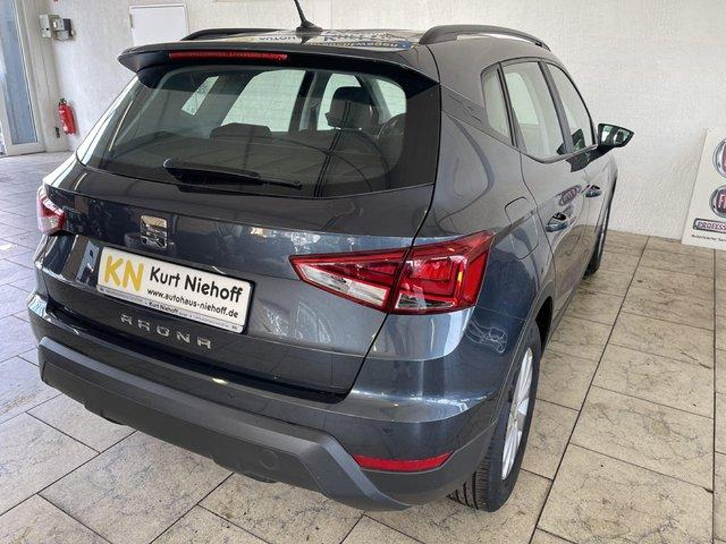 Seat Arona