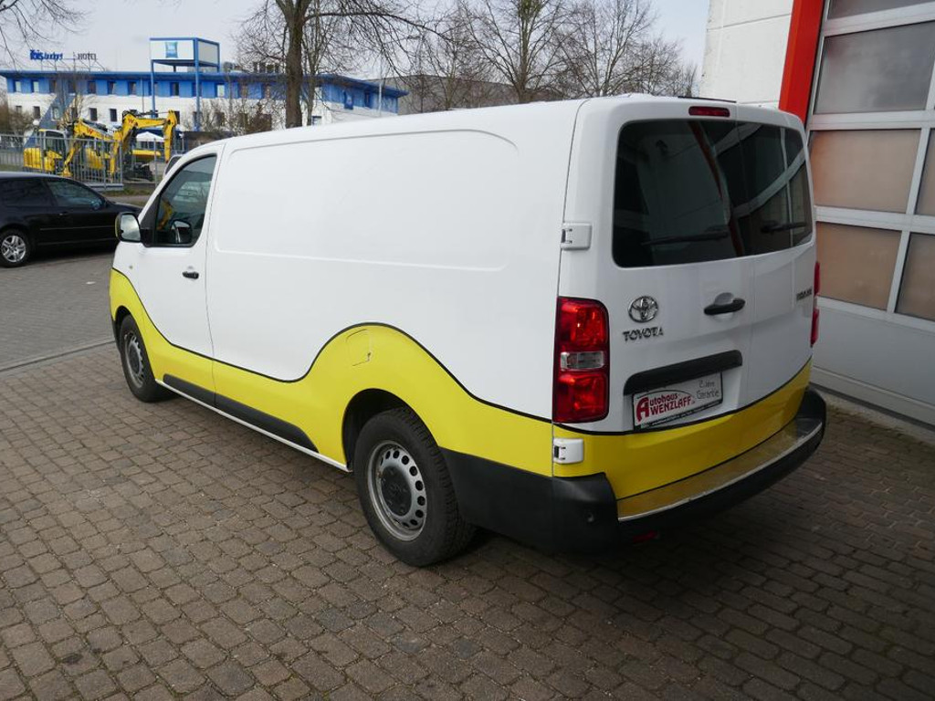 Toyota Proace (Verso)