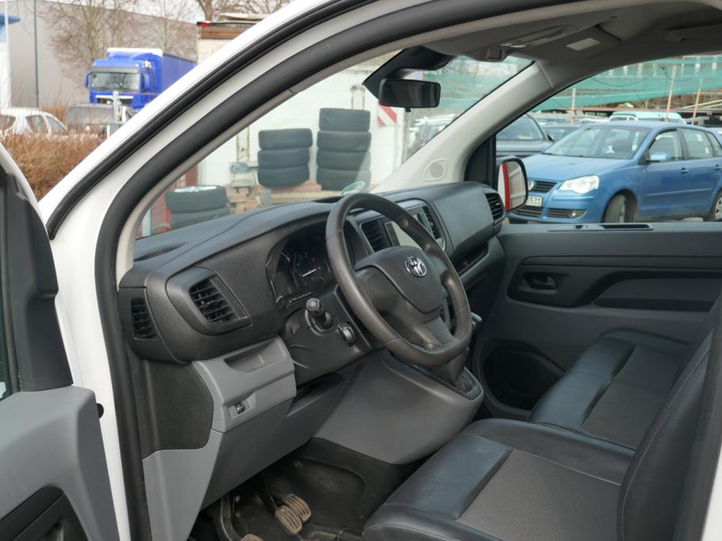 Toyota Proace (Verso)