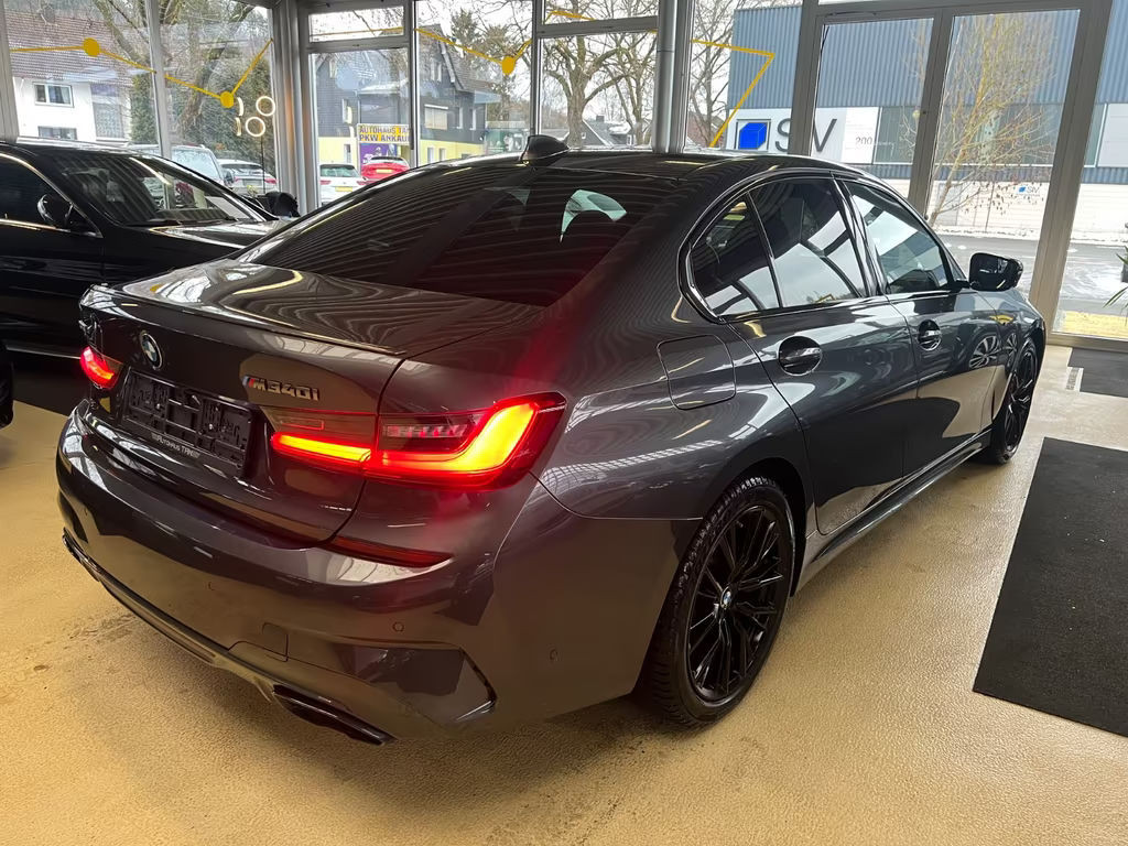 BMW M340