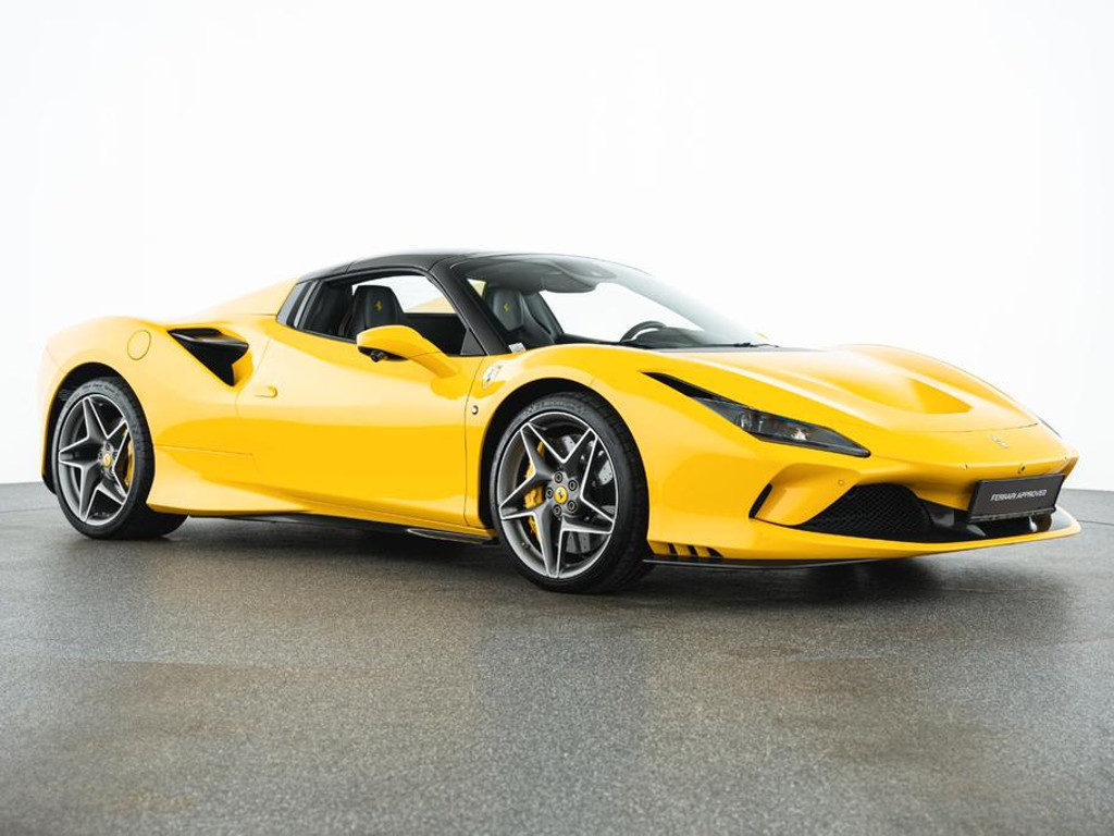 Ferrari F8
