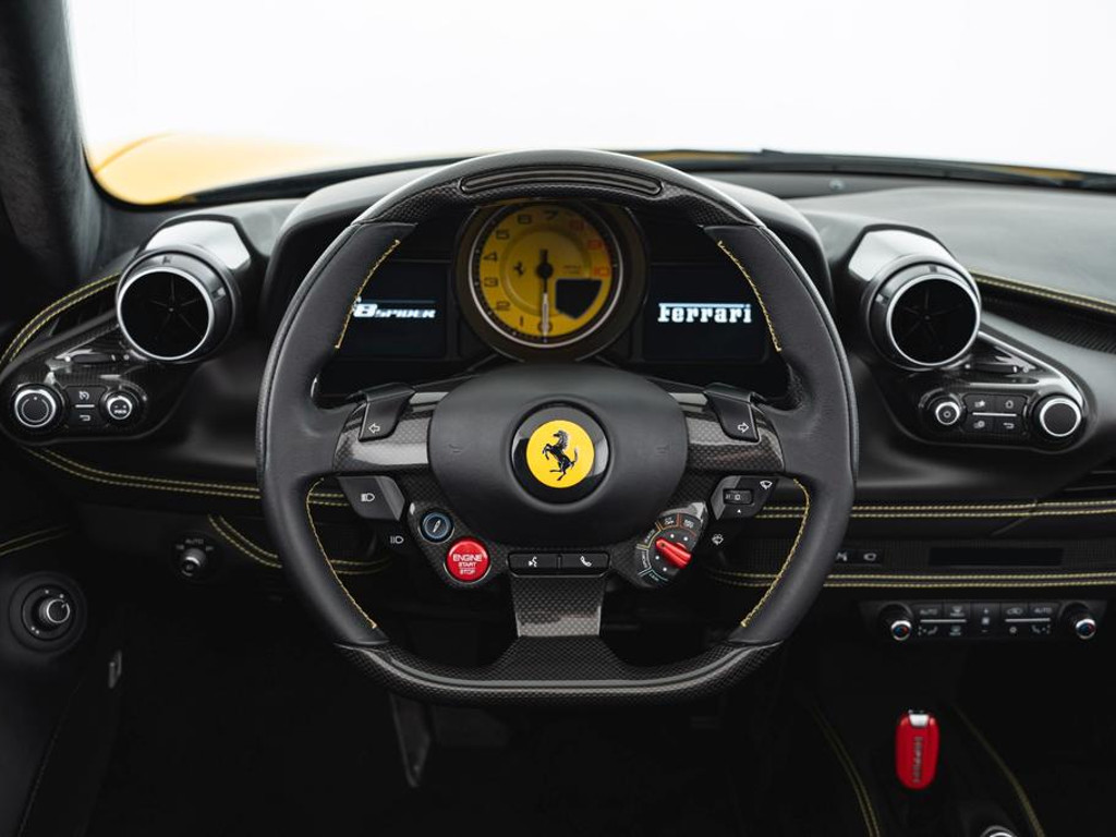 Ferrari F8