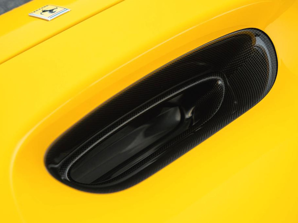 Ferrari F8