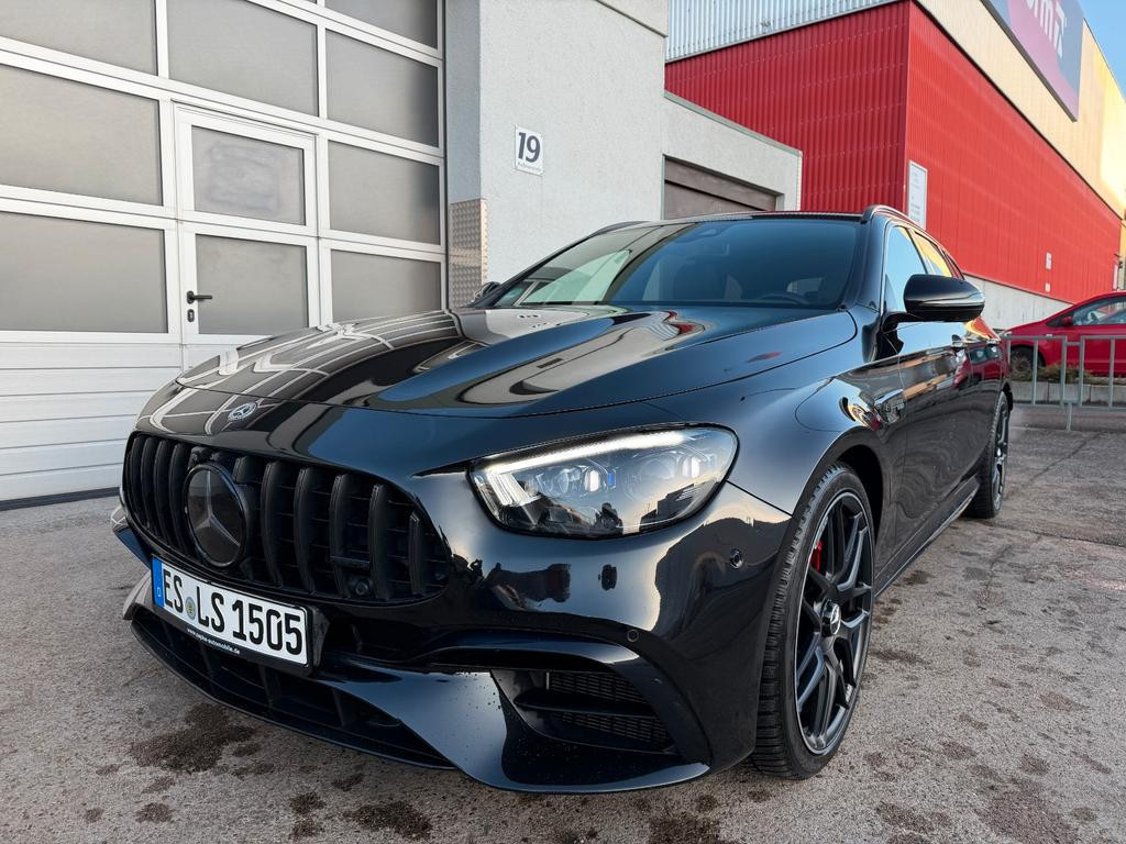 Mercedes-Benz A-Klasse AMG E 4MATIC E 63 AMG