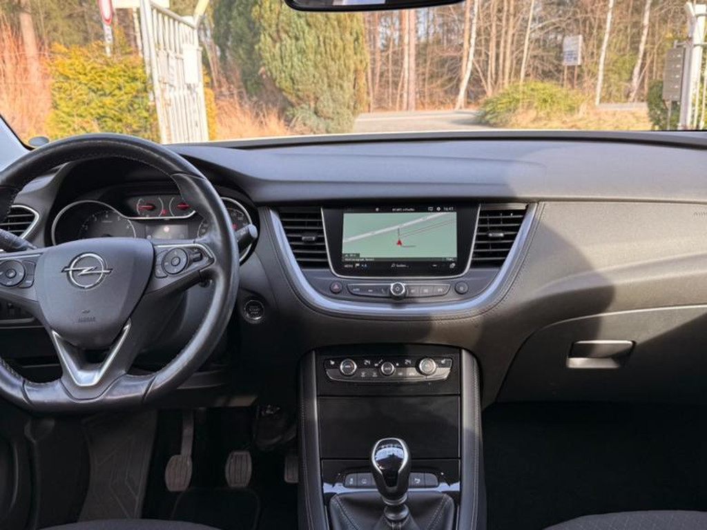 Opel Grandland