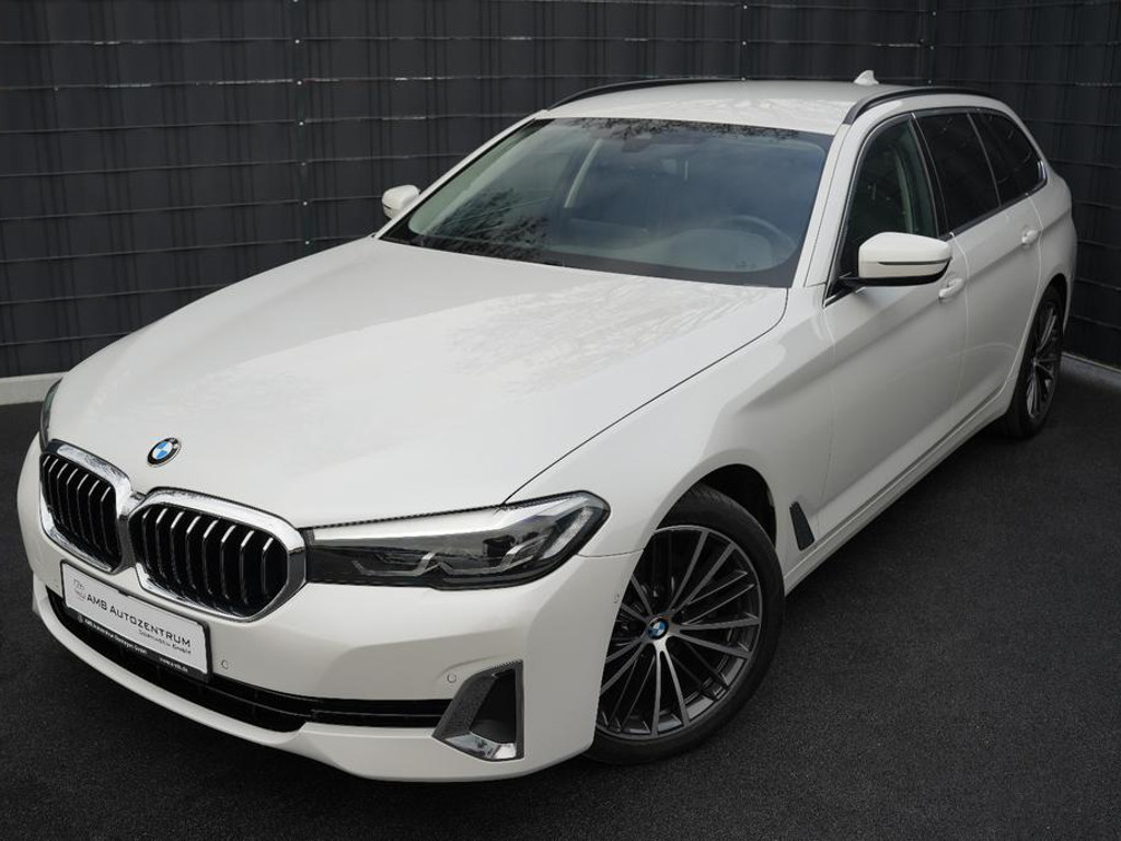 BMW 5 Serie 520 Luxury Line xDrive Touring 520d