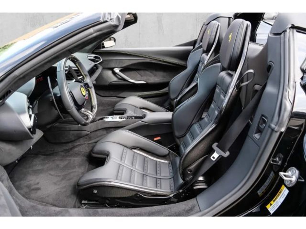 Ferrari 296