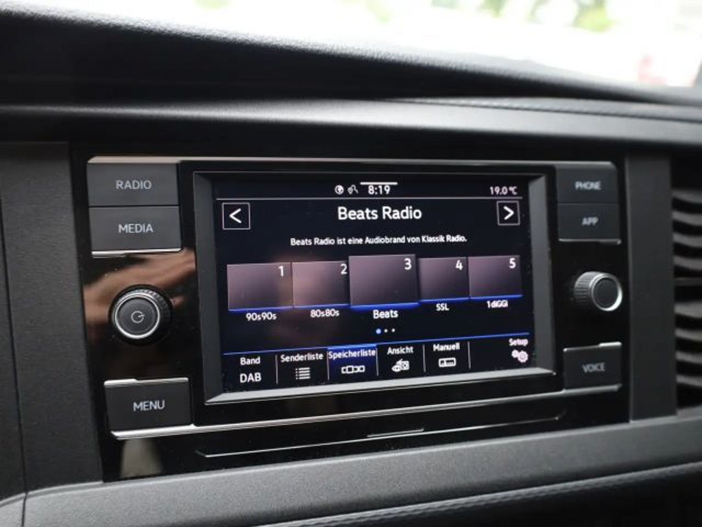 Volkswagen Caravelle