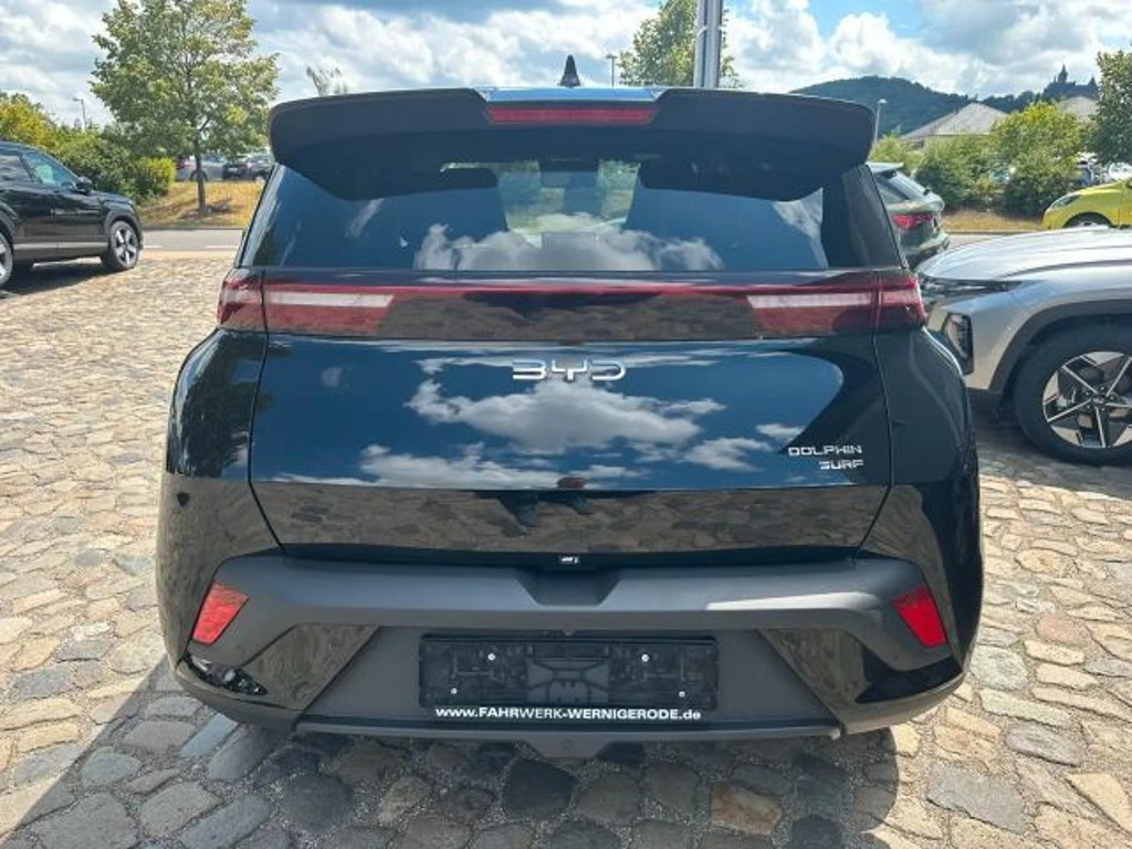 BYD Dolphin Surf
