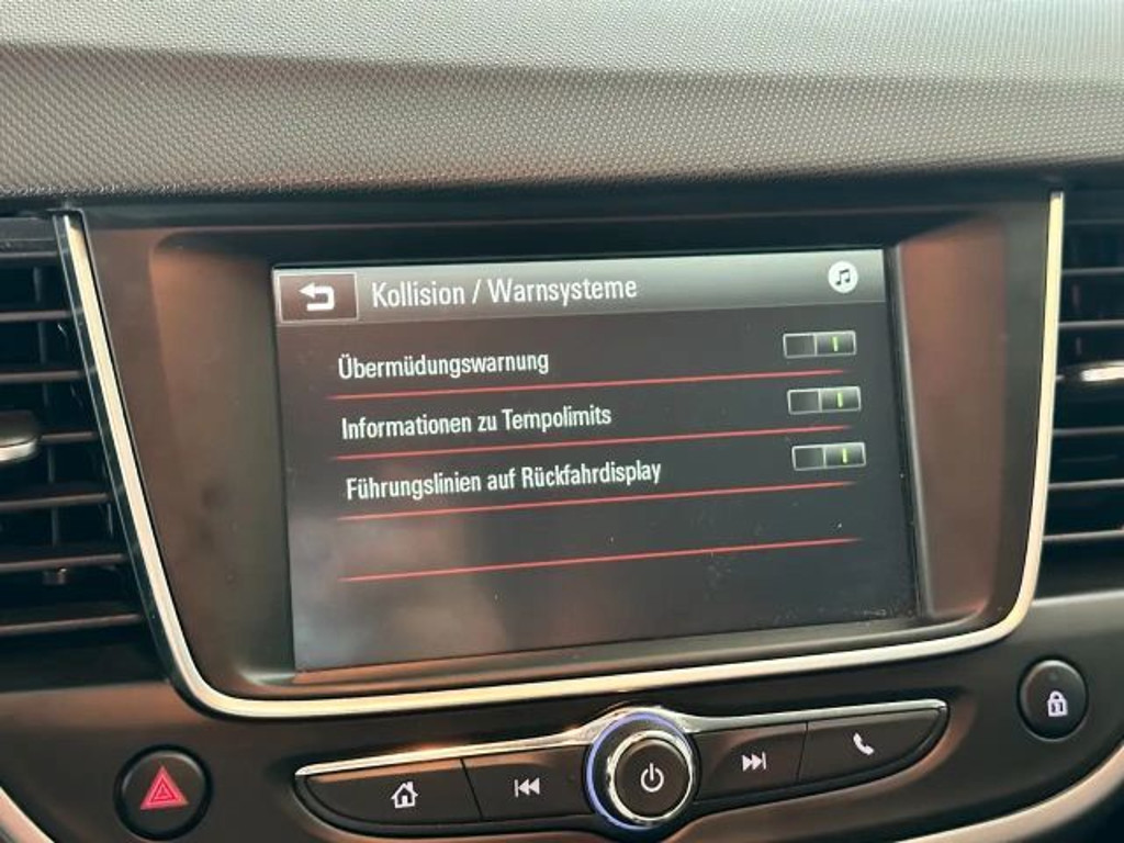 Opel Crossland X