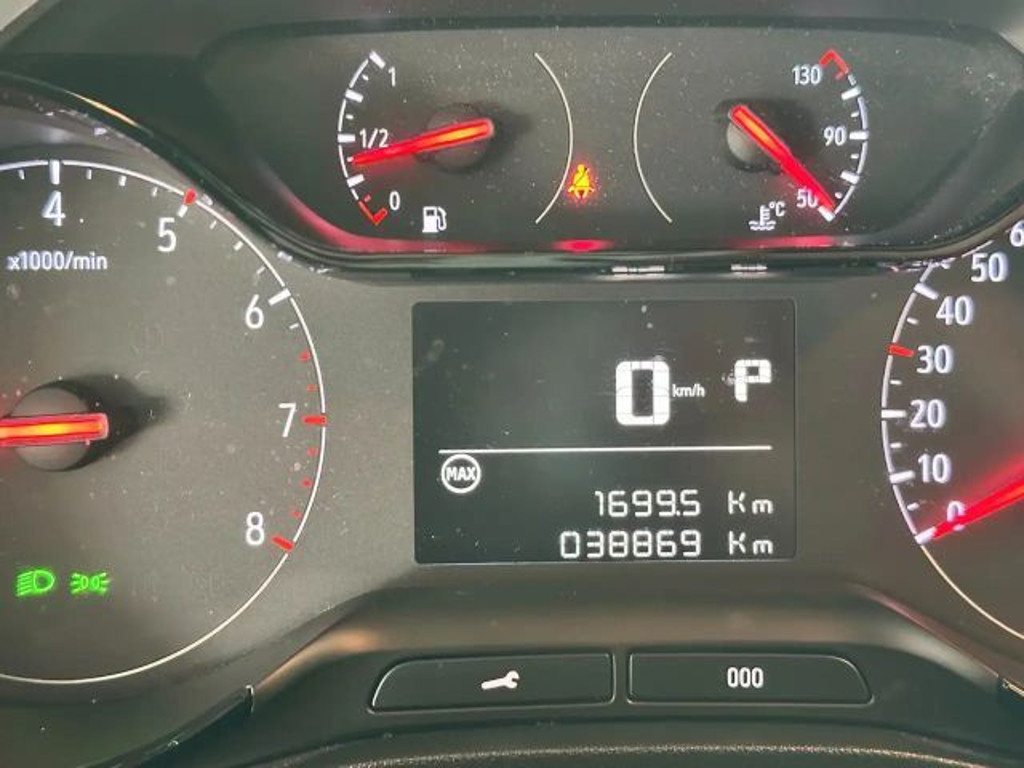 Opel Crossland X