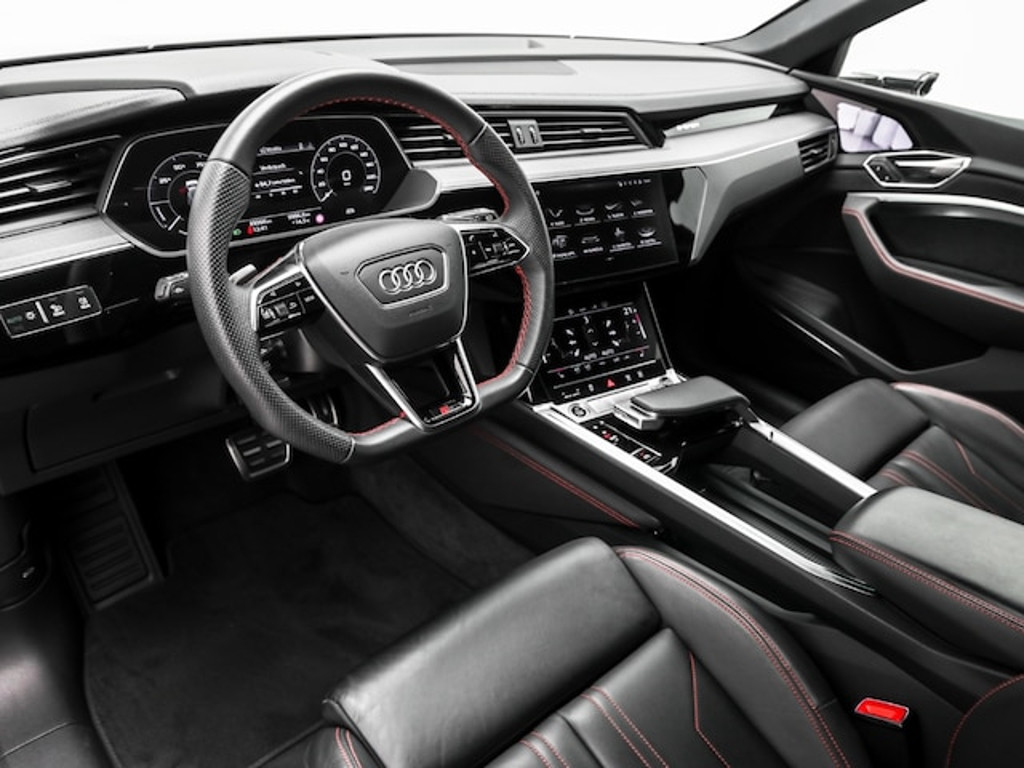 Audi Q8 e-tron