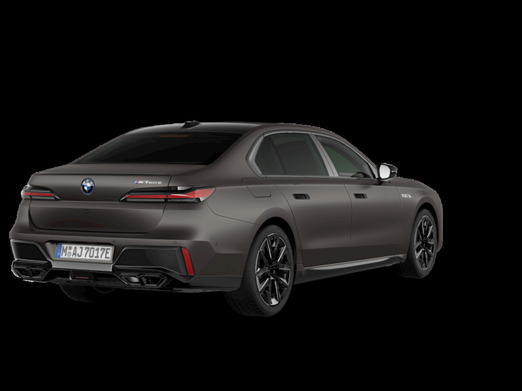 BMW M760