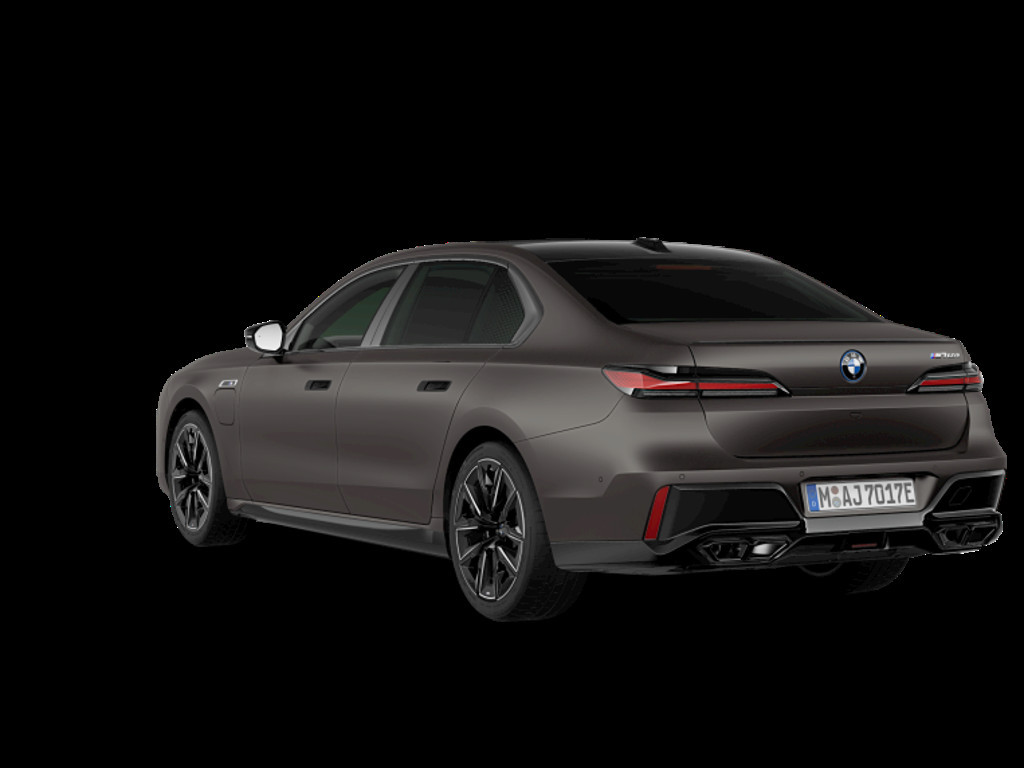 BMW M760