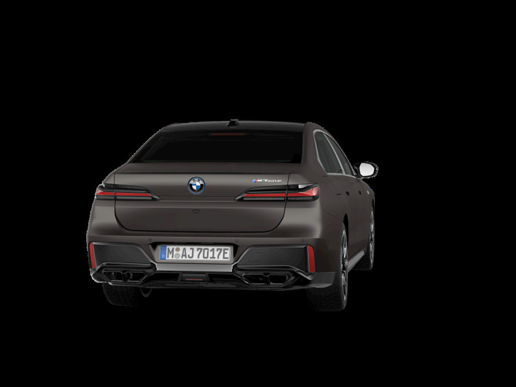 BMW M760