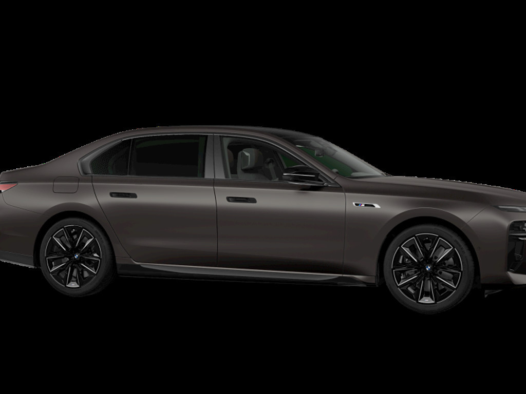 BMW M760
