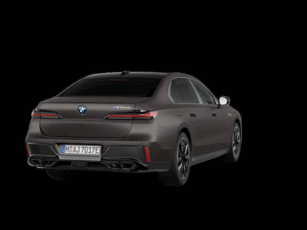 BMW M760