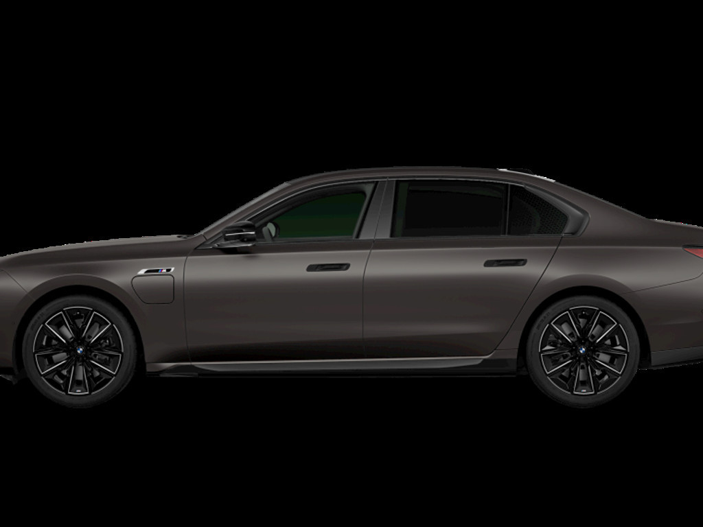 BMW M760