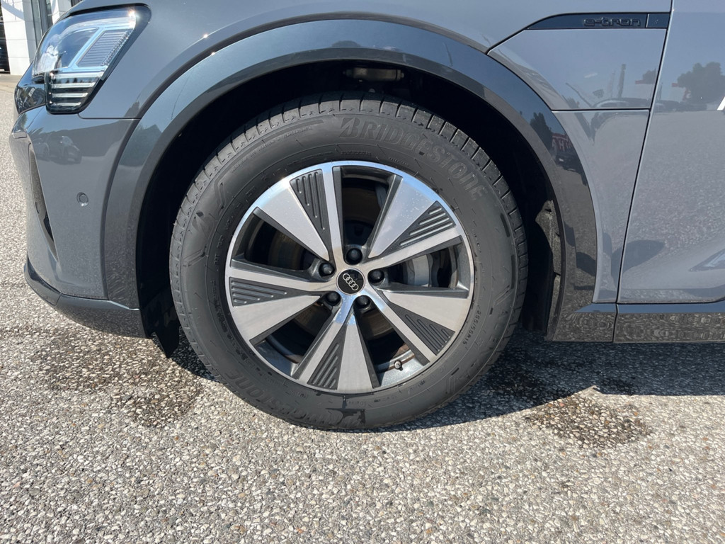 Audi Q8 e-tron