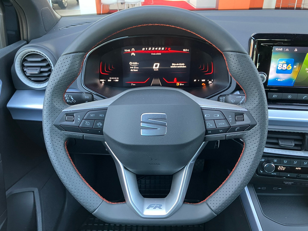 Seat Arona