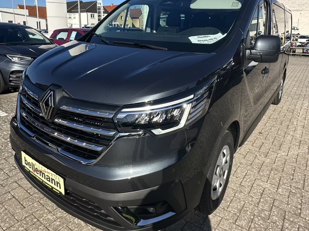 Renault Trafic Blue Grand