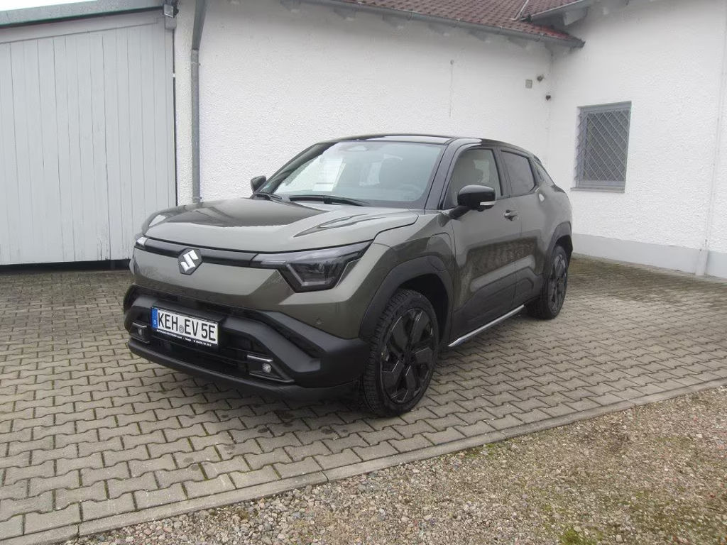 Suzuki E Vitara e-VITARA Vollelektrisch / 360°Kamera