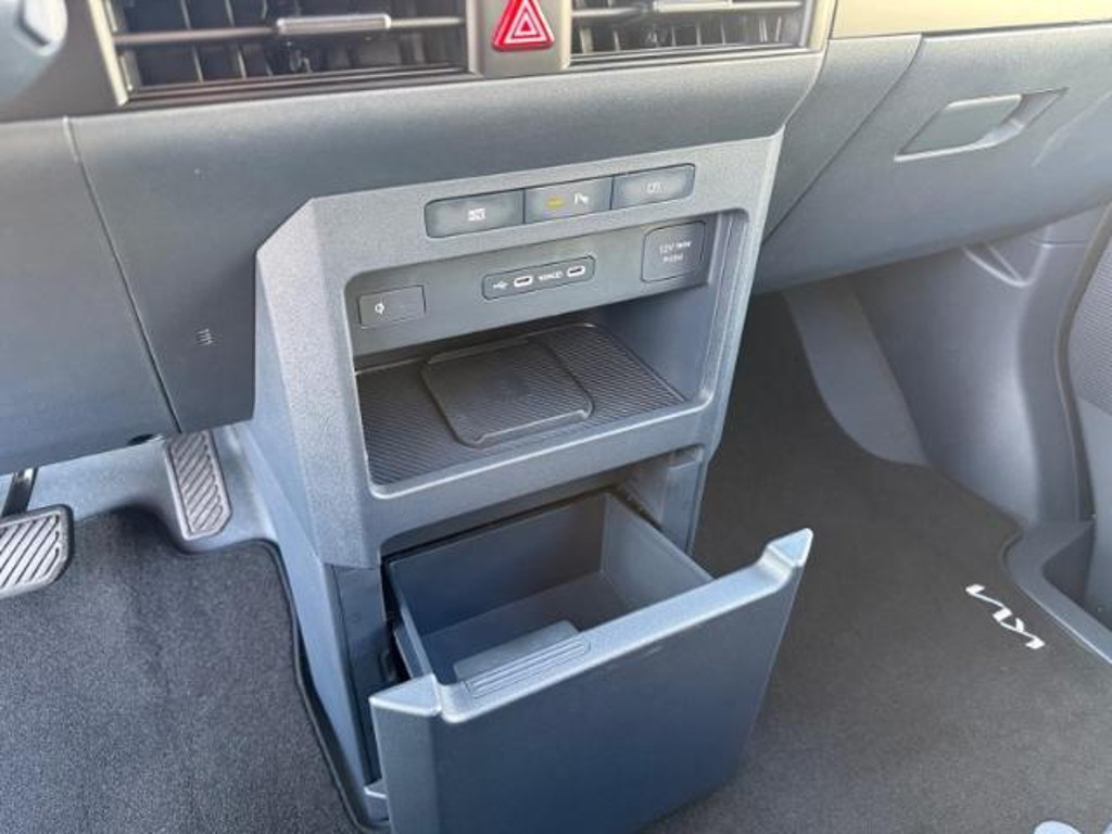 Kia PV5 Passenger