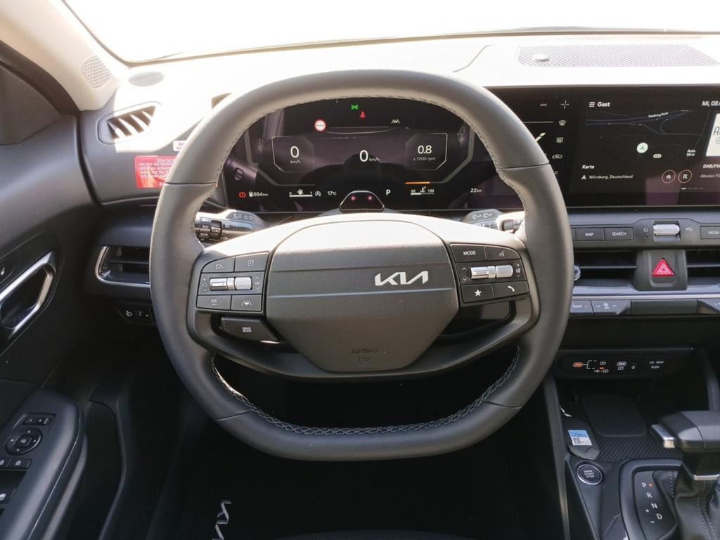 Kia K4