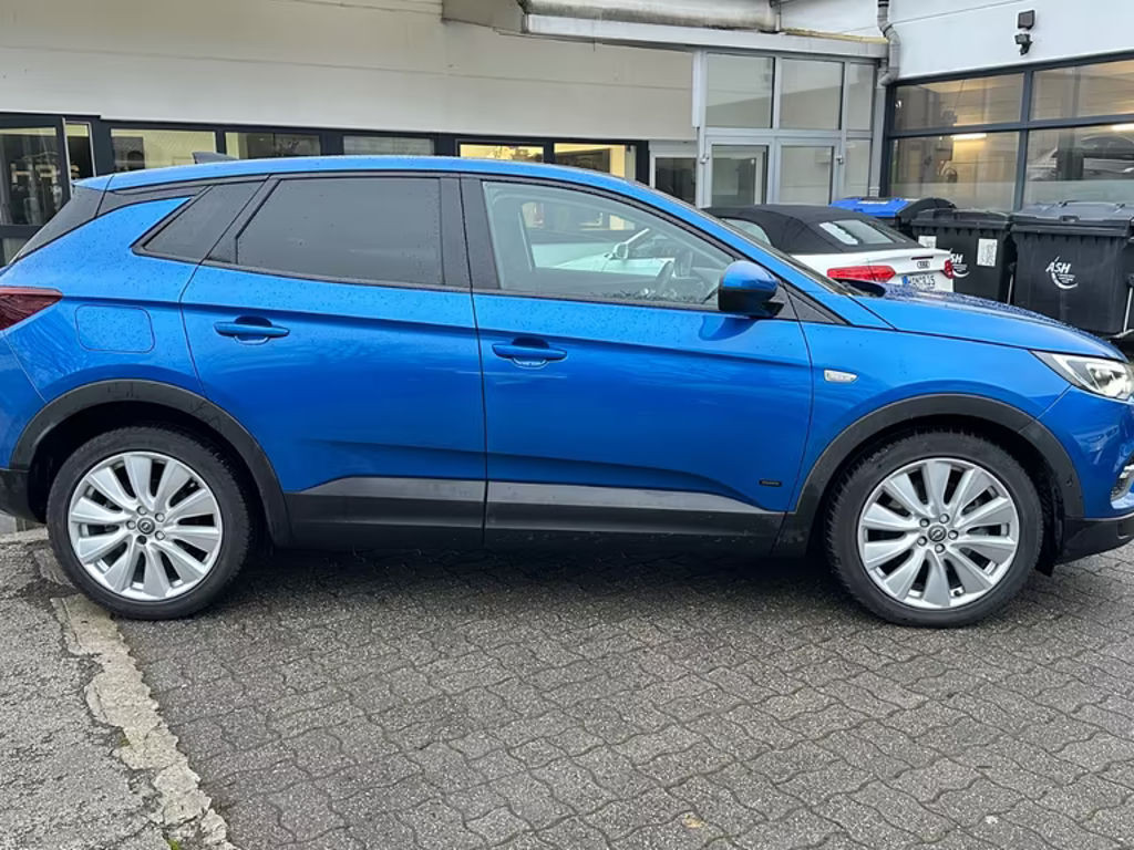 Opel Grandland
