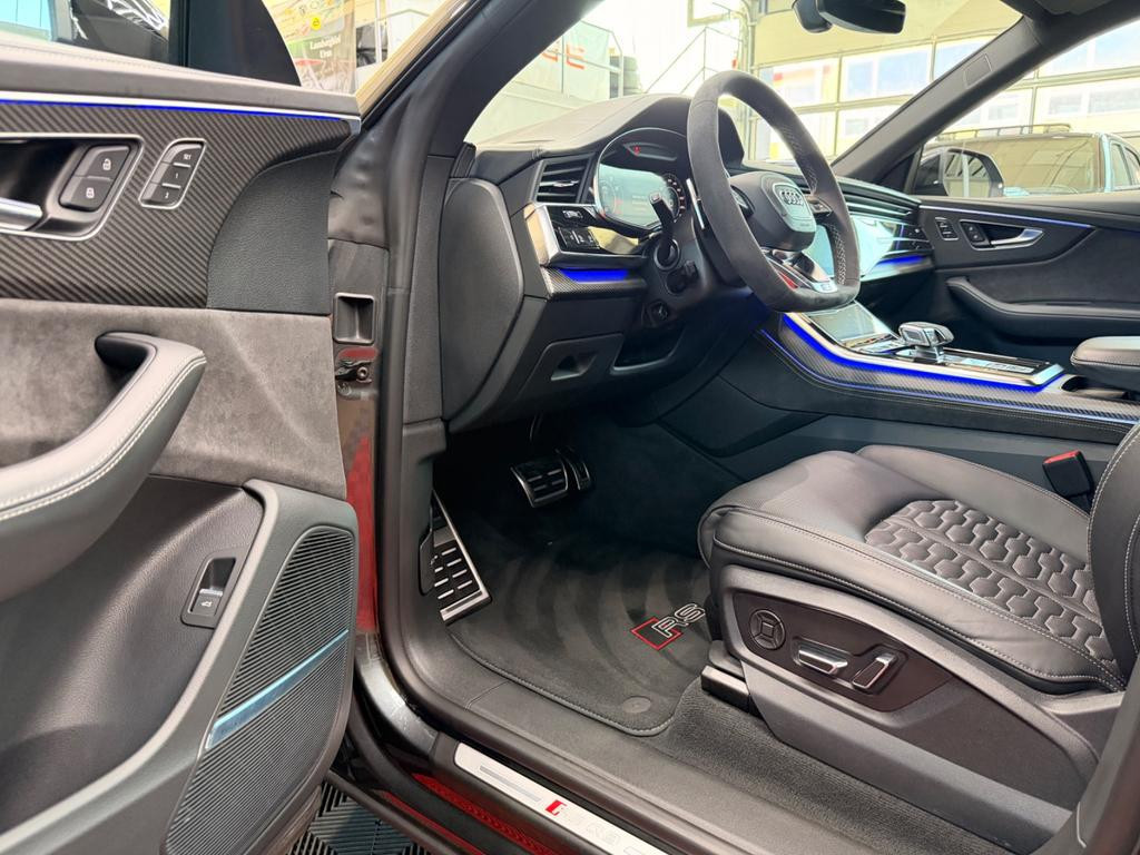 Audi RS Q8