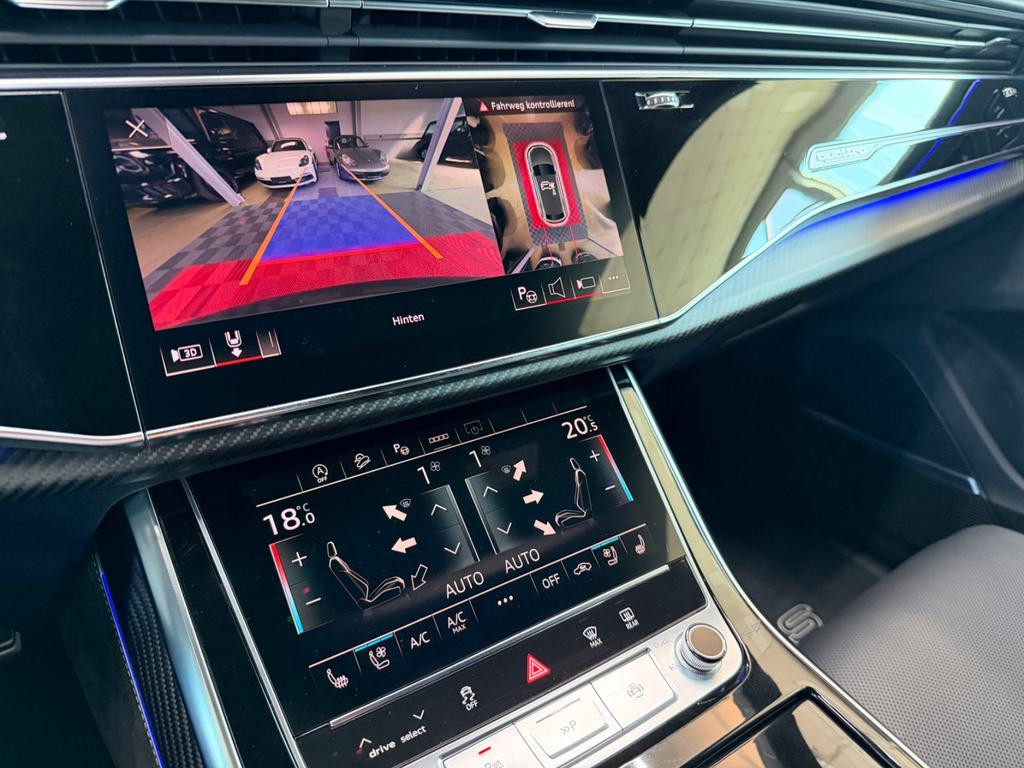 Audi RS Q8