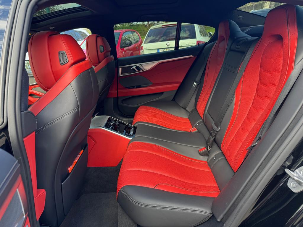 BMW M850