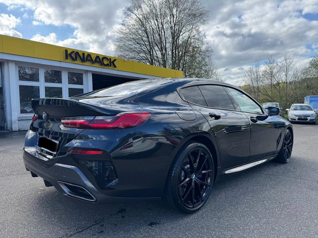 BMW M850