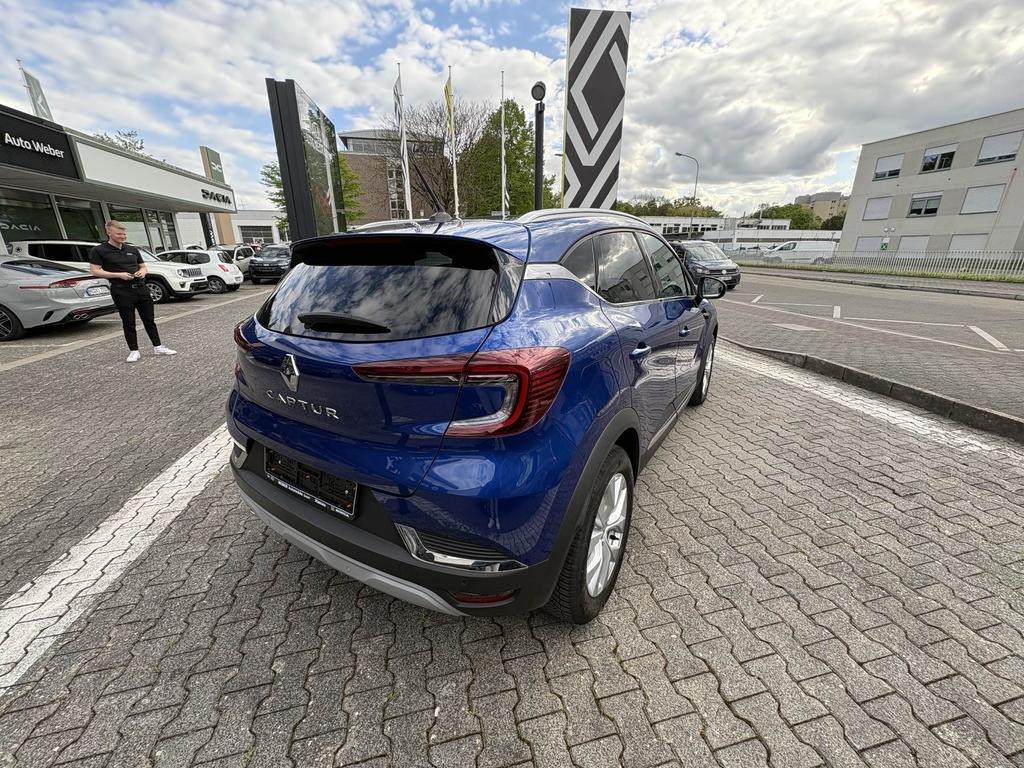 Renault Captur Intens TCe 140