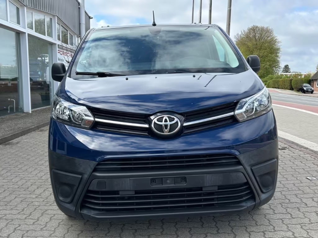 Toyota Proace (Verso)