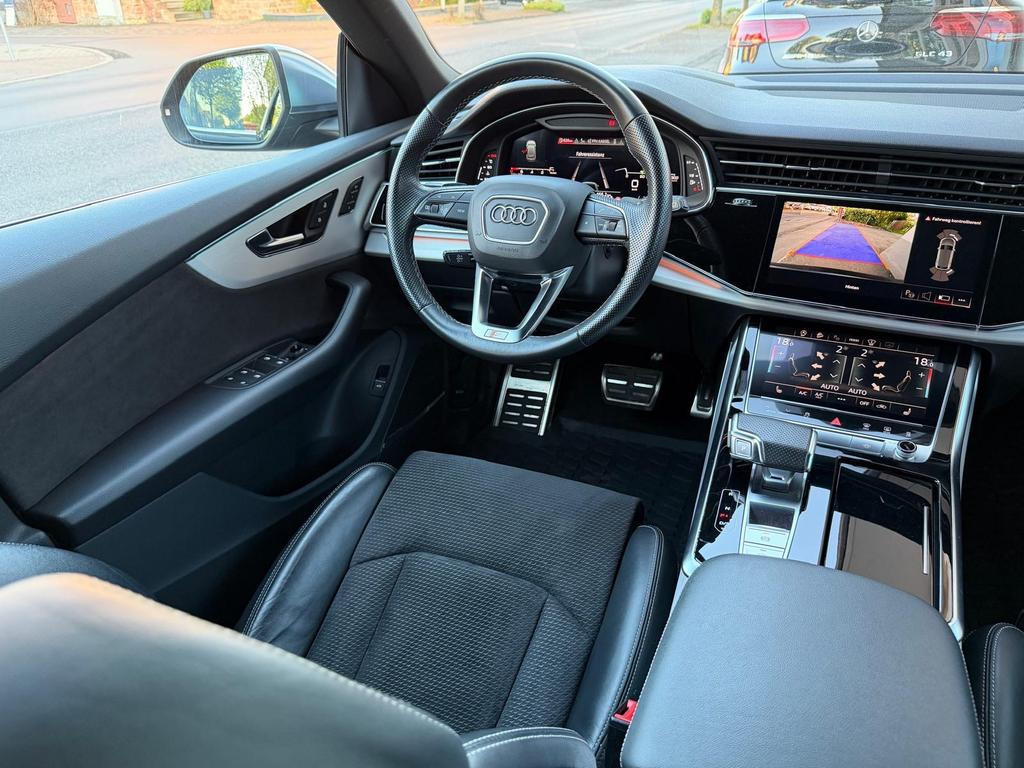 Audi SQ8