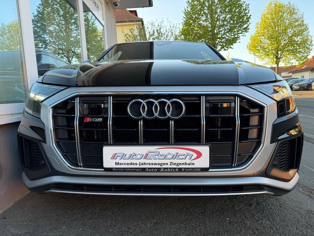 Audi SQ8