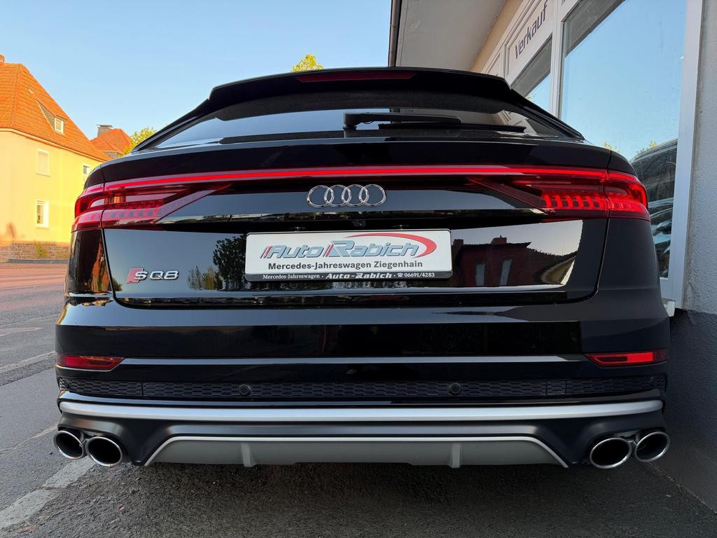 Audi SQ8