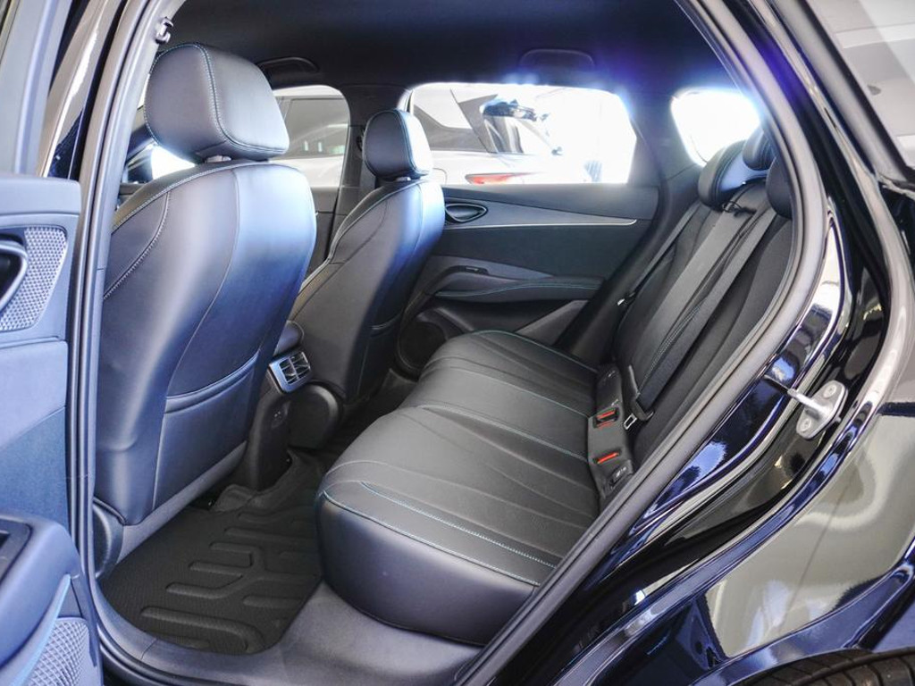 BYD Seal 6