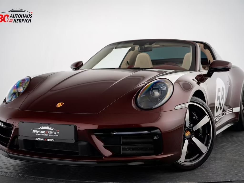 Porsche 911 4S 992 Cabriolet Targa