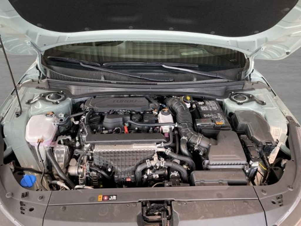 Kia K4