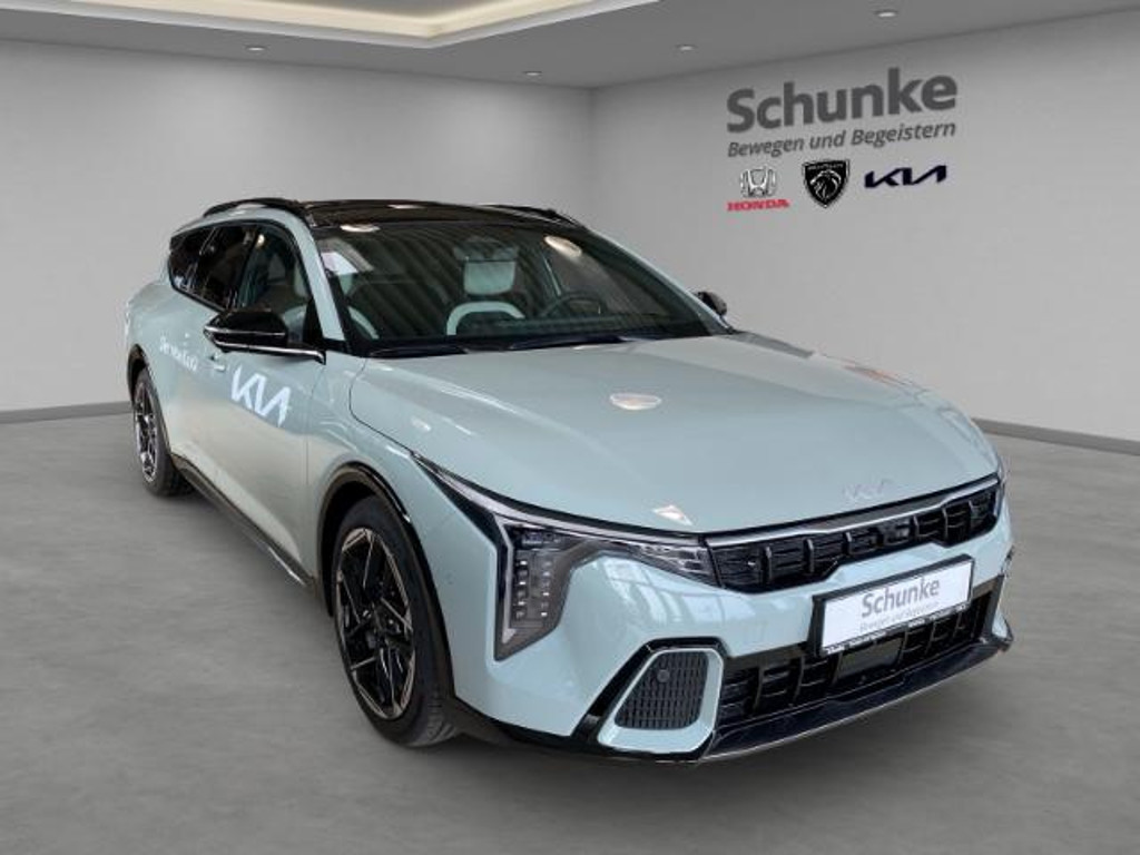 Kia K4