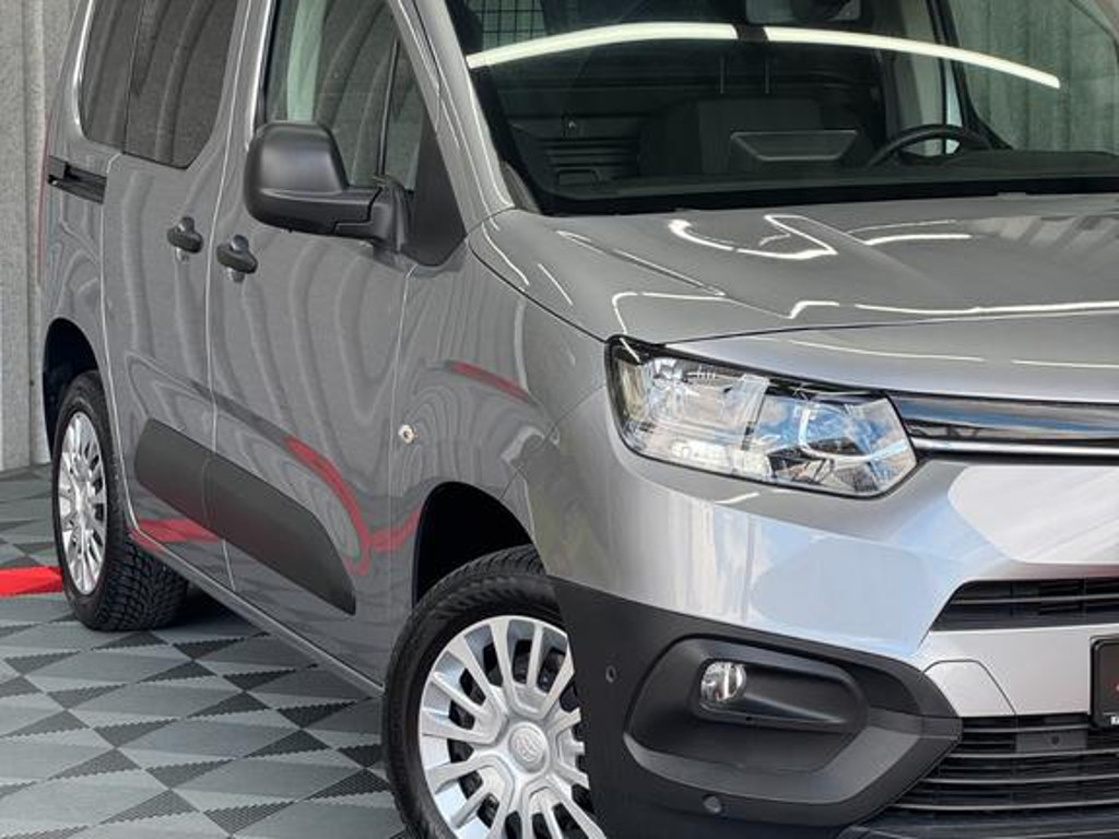 Toyota Proace (Verso)