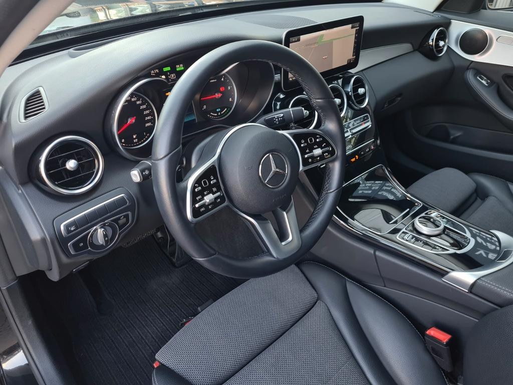 Mercedes-Benz C-Klasse
