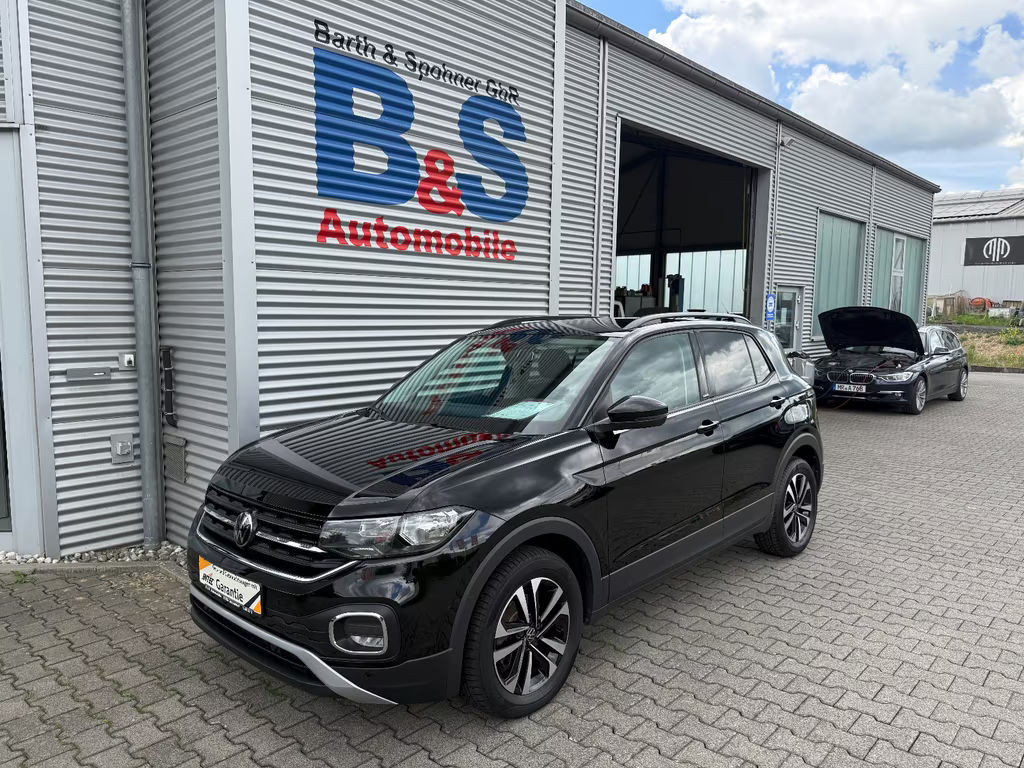 Volkswagen T-Cross United