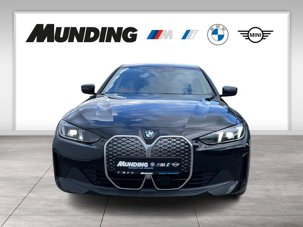 BMW i4 eDrive35