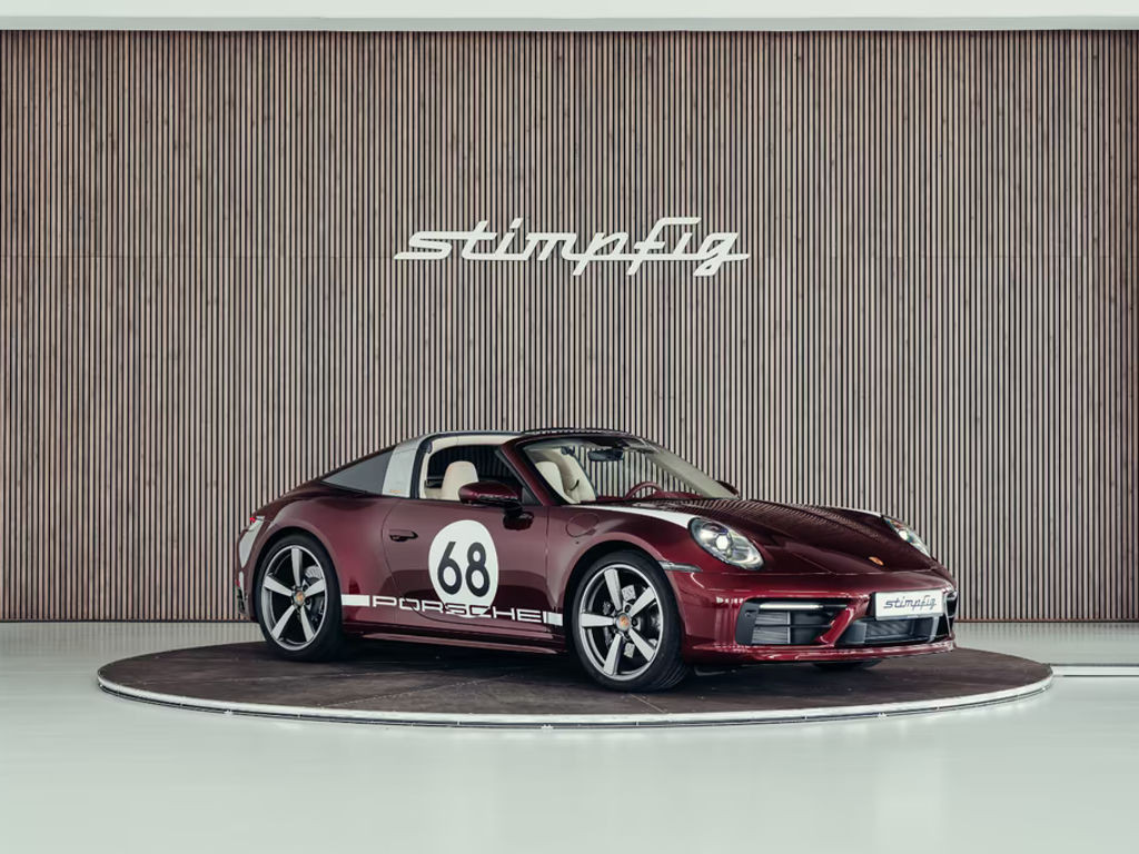 Porsche 911