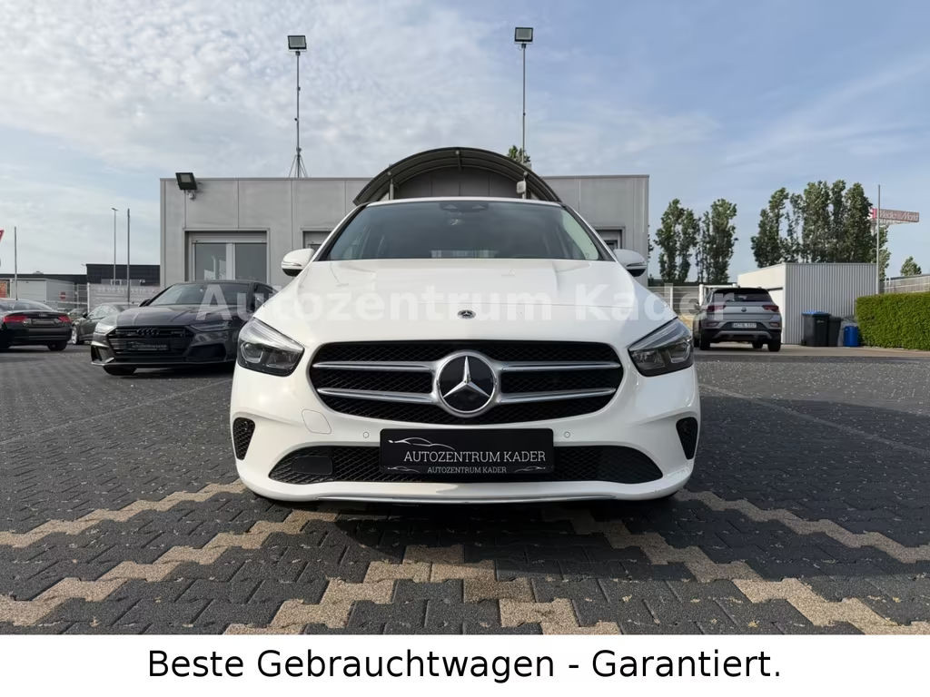 Mercedes-Benz B-Klasse B 200 Sedan