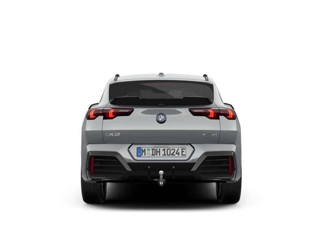 BMW iX2